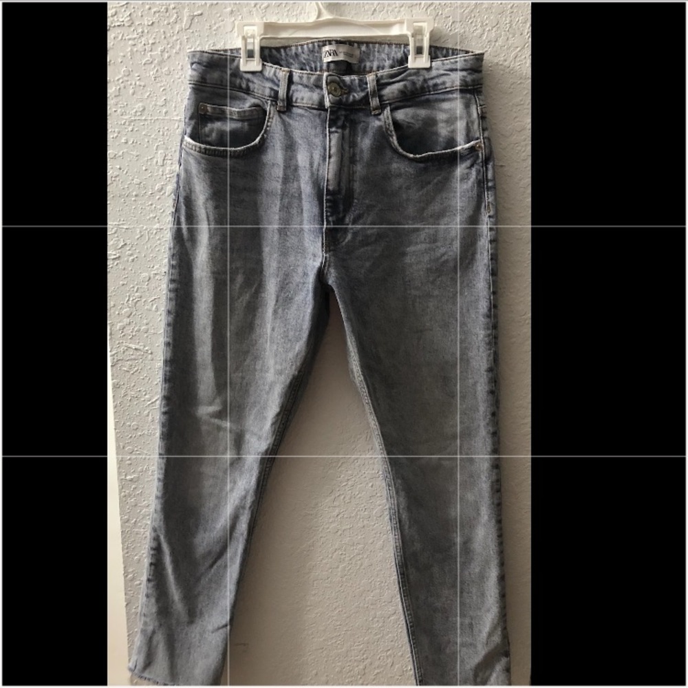 Zara Mid rise stone wash skinny jeans